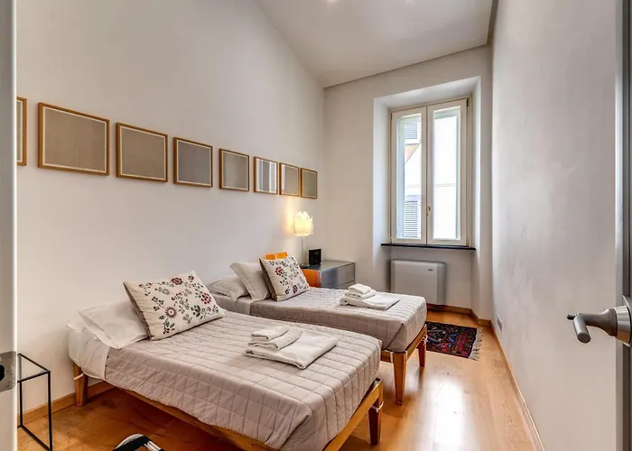Rosa Trastevere Magic Location Apartment